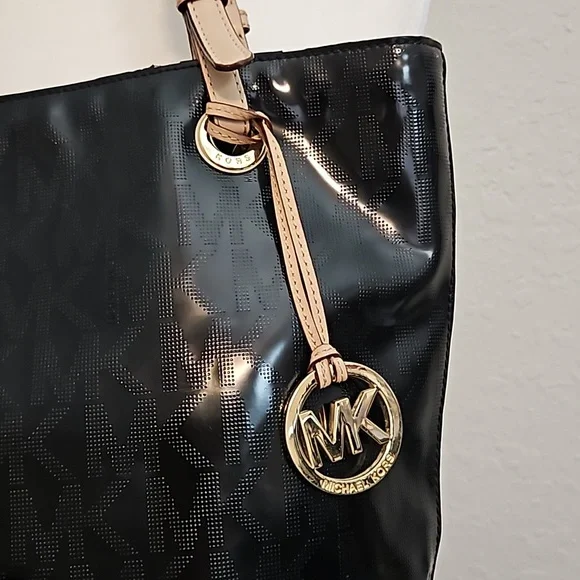 MICHAEL Michael Kors Jet Set Black Patent shoulder bag - Picture 3 of 14